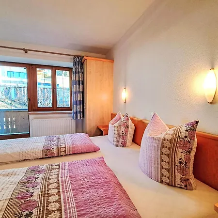 Weissbacher By Interhome Lejlighed *